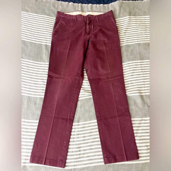 J. Crew Men’s Burgundy Urban Slim Fit Chinos Size 33 X 32 - Picture 1 of 6